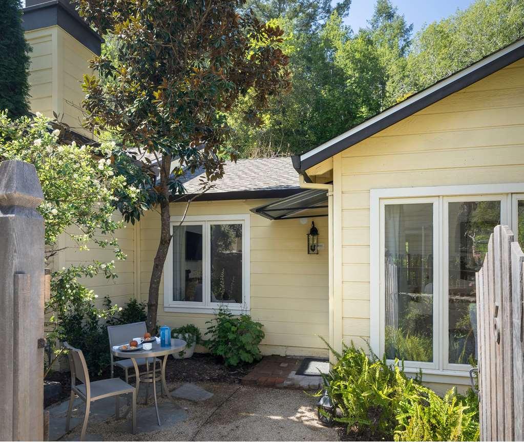 Farmhouse Inn Forestville Ruang foto
